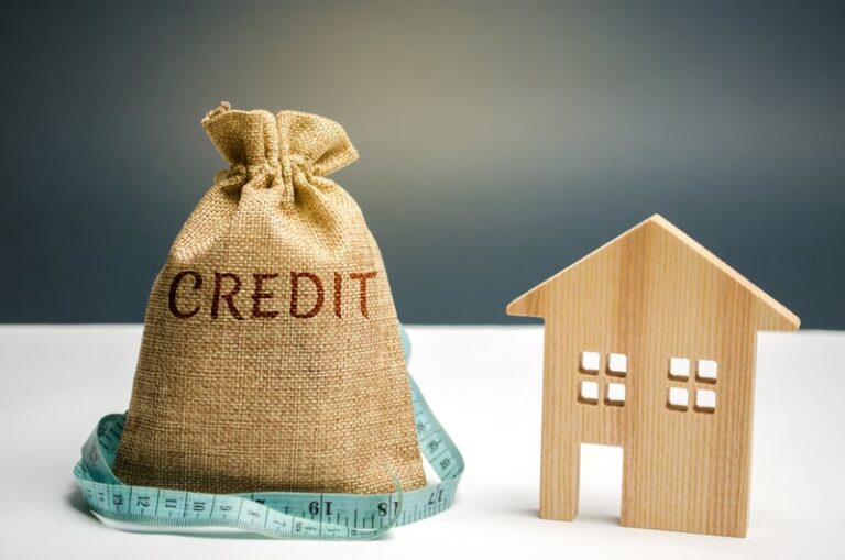 Broker de Credite pentru Nevoi Personale în Ploiești: Alegerea înțeleaptă pentru gestionarea financiară eficientă
