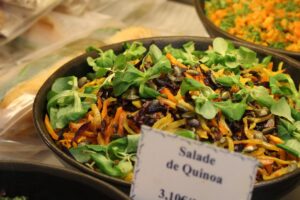 Photo salad with quinoa