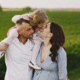 Ce activități poți face în familie fără să cheltui bani