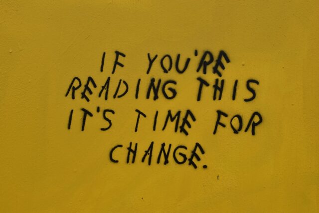 Photo accepting change