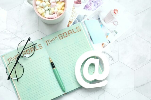 Photo blog topics attracting readers